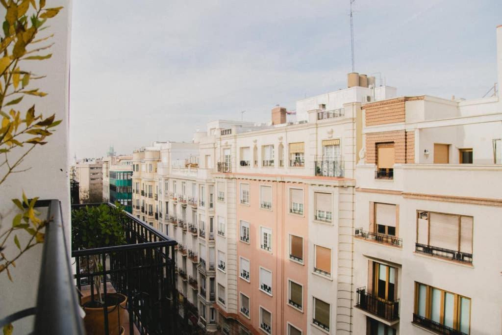 Ferienwohnung Bright And Fabulous Penthouse With Terraces Madrid Exterior foto